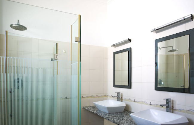 Almasi Oceanfront Apartment - Foto 5