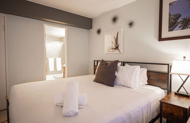 Stay together on the strip - 6 comfy beds w/view! - Foto 12