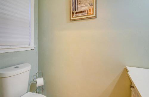 Private and Spacious Lakefront Home in Memphis! - Foto 20