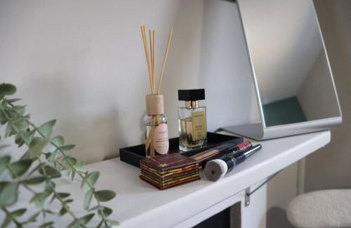 Hope Cottage In Slough With Parking - Foto 8