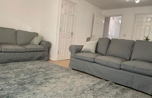 Spacious 4 Large Bedrooms Thurrock Grays 3 baths 1 ensuite Netflix Free Parking - Foto 42