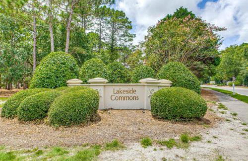 Marina and Pool Roomy Golf-View Home in Southport - Foto 36