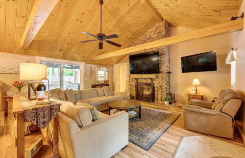 Home with Outdoor Entertainment Area in Ashland! - Foto 3