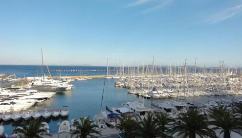 Au Coeur du Port de Hyères - Appartement au luxe discret - Garage Individuel privé - Foto 4