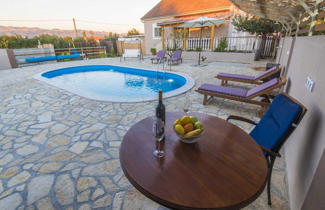 Holiday Home Near Zadar With Private Pool - Foto 11
