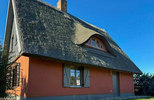 Thatched-Roof House At Stettiner Haff - Foto 1