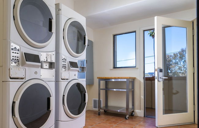 Studios Inn - Photo 34