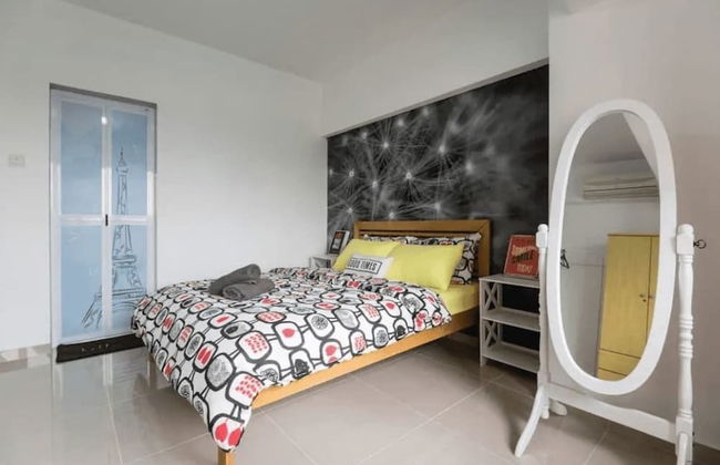 Desa Kiara Cozy Condo by SYNC - Photo 2