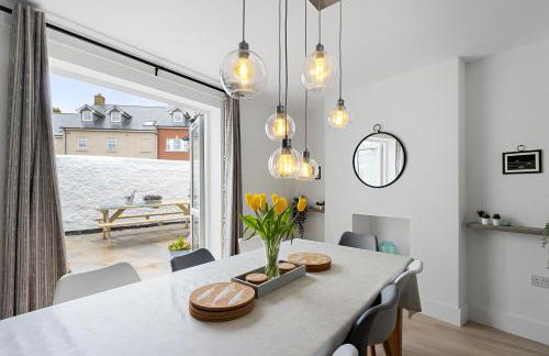 9 Riverside - Photo 8