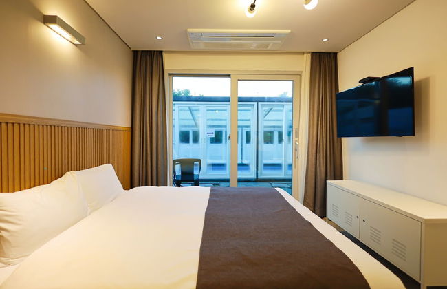 Pool & Villa Sorang - Photo 20