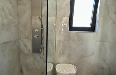 Skyline Iconic Villa - Photo 18