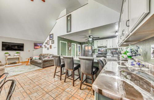 Quaint Cloudcroft Cabin with Stunning Forest Views! - Photo 3