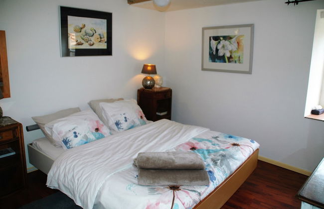 Romantic Cottage With Shared Swimming Pool - Foto 13