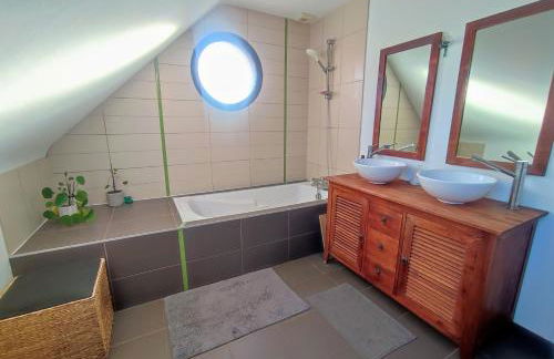 Maison calme, piscine chauffée et jardin plein sud - Foto 8