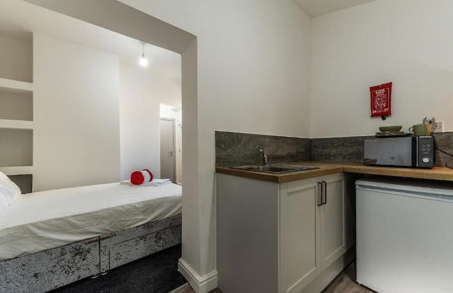 Stay Sleep Rest- Derby Road - Photo 23