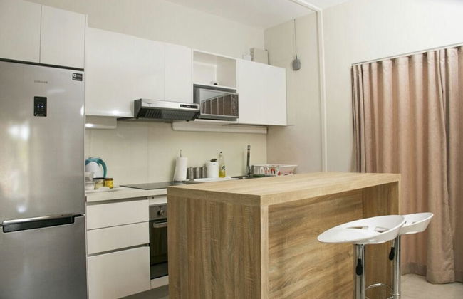 Modern 2-bed Sleeps 4 With Balcony - Photo 6