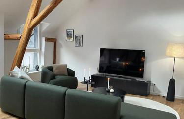 Mosel-Charm - Urige Dachgeschosswohnung für 6 Personen - 3 Schlafzimmer, Fahrradkeller & Gratis WLAN - BG Living & Hosting - Foto 9