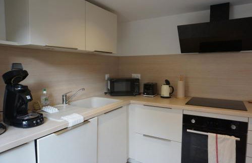 Gîte Les Hirondelles - Spacieux et Typique Alsacien - Commerces à Proximité - Proche Sélestat - Foto 12