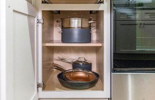 Hot Tub Fire Pit 4BR Oasis - Foto 15