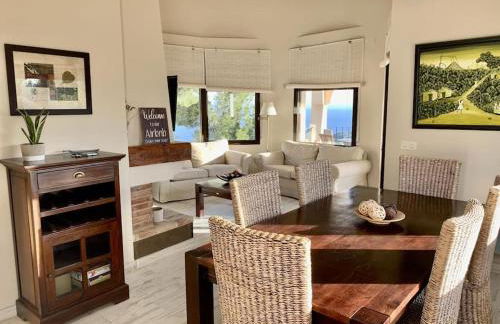 Exclusiva Villa, Piscina Privada y Vistas al Mar - Foto 8