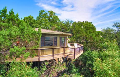 Lakefront Treehouse on Lake Travis Pool & Hot Tub - Foto 11
