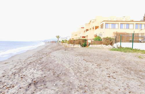 Primera línea de playa Naturista - Foto 25