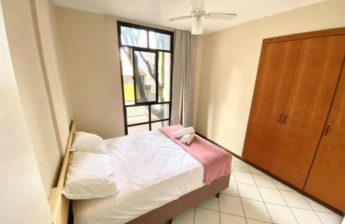 Apartamento encantador à 100 metros da Praia - Foto 39