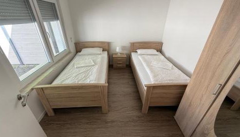 House in Sarstedt! contactless check-in - Foto 3