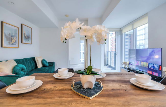 Panorama Suites Downtown Toronto - Photo 28