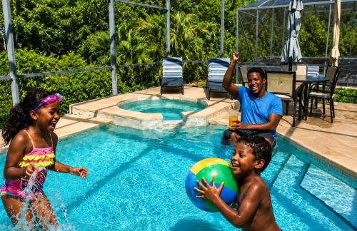 Wonderful 4BD House Private Pool & Near Disney - Foto 13