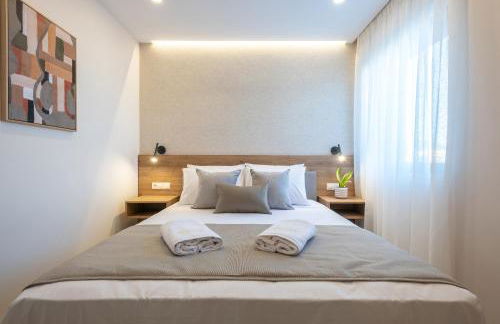 Alysos Luxurious Apartments - Photo 30