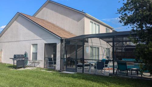 Large lakeside 5 bed villa with private pool - Foto 5