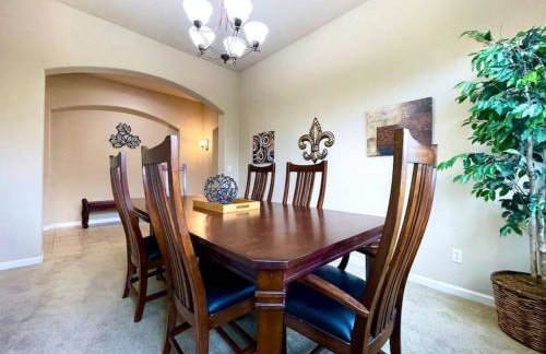 One Story Pet & Family Friendly Fireplace - Foto 29