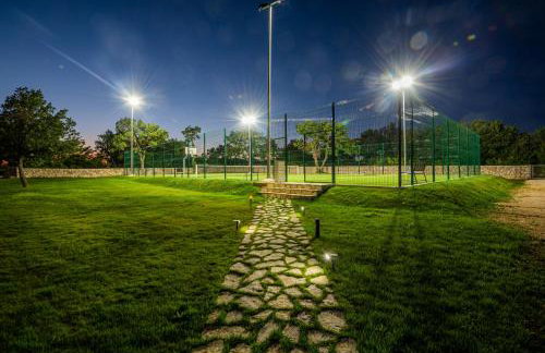 Villa Romansa Miljevci near Krka National Park - Photo 23