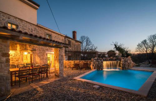 Villa Garica - Photo 13