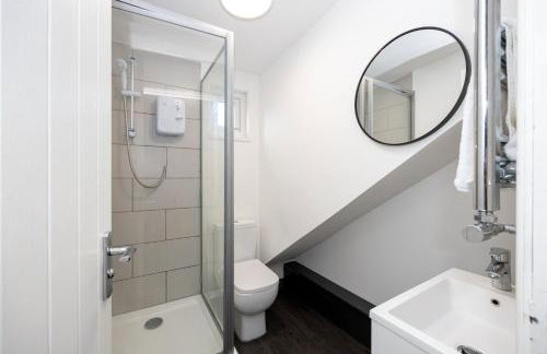 Accommodation in Newcastle Under Lyme - Foto 26