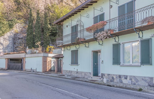 Varenna Beach Perledo - Photo 23