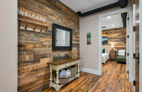 Downtown Condo with Two Ensuite Kings - Foto 11