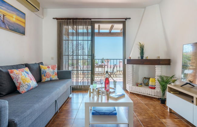 Sunny Tranquility With Pool - Foto 9