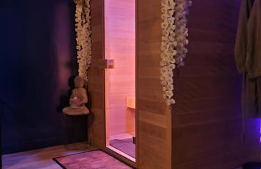 Sauna & Détente - Suite Privée - Tours - Netflix - Foto 21