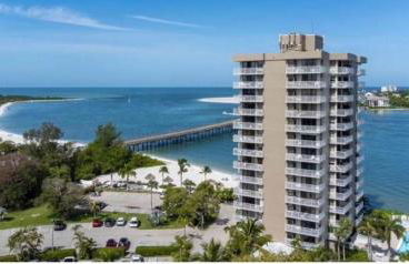 Lover's Key Beach Club by Check-In Vacation Rentals - Photo 10