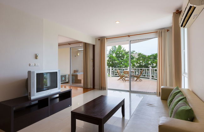 Baan Poolom Beachfront Condominium - Foto 51