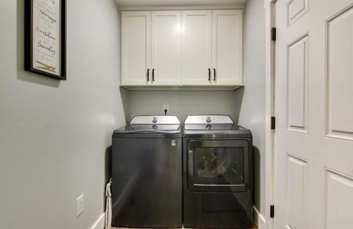 Hot Tub Haven 2 Mi to Beach! Christys Cottage - Foto 26