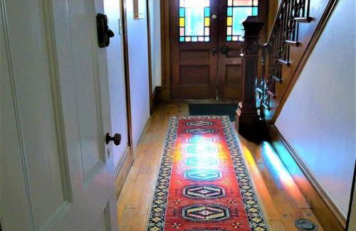 Falls Farmstead 1865 Ellis House Cozy and Comfy Apt #1 - Foto 3