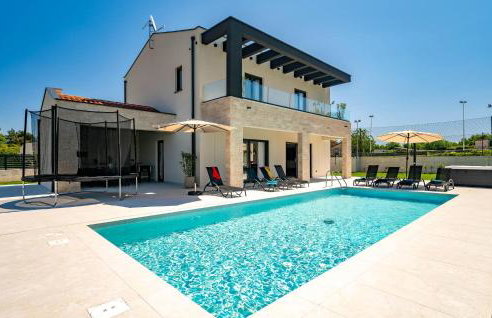 3 Bedroom Cozy Home In Nedescina - Foto 1