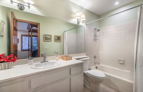 Townhouse Art Gallery in Mammoth's Best Location - Photo 30