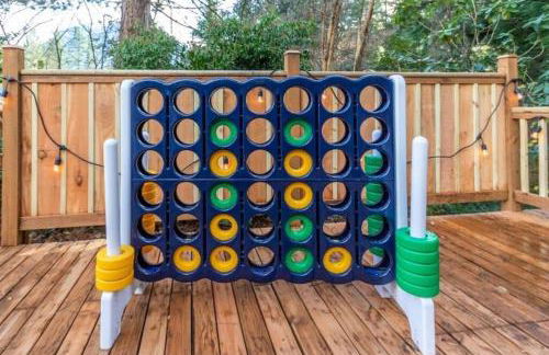 Little Bear's Bungalow; Log Cabin w/Mountain views - Foto 8