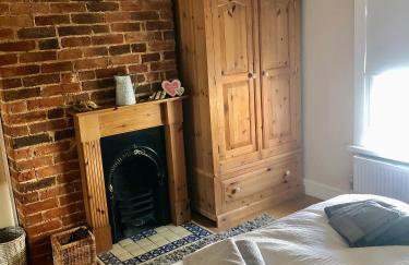 Pretty in Pink - delightful, cosy chichester house - Foto 12