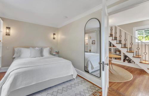 Newly Renovated Carriage House - Foto 14