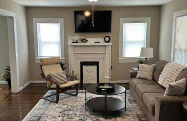 Charming 2 bed home - Close to Downtown Concord - Foto 1